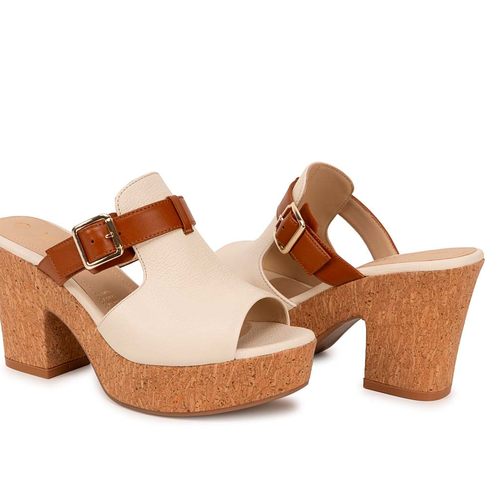 Sandalia Slide Casual ALE-2606 Hueso/Natural Viale Cuero - Imagen 3