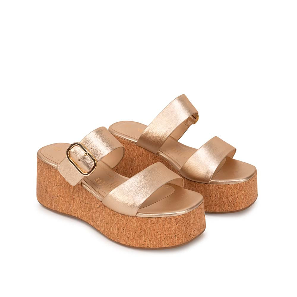 Sandalia Slide Casual ALE-2631 Dorado Viale Cuero - Imagen 4