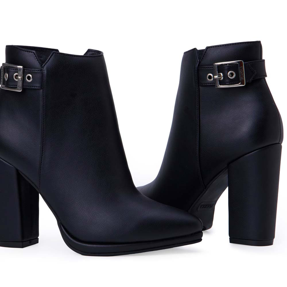 Botín Casual KATHE-2526 Negro Piazza - Imagen 3