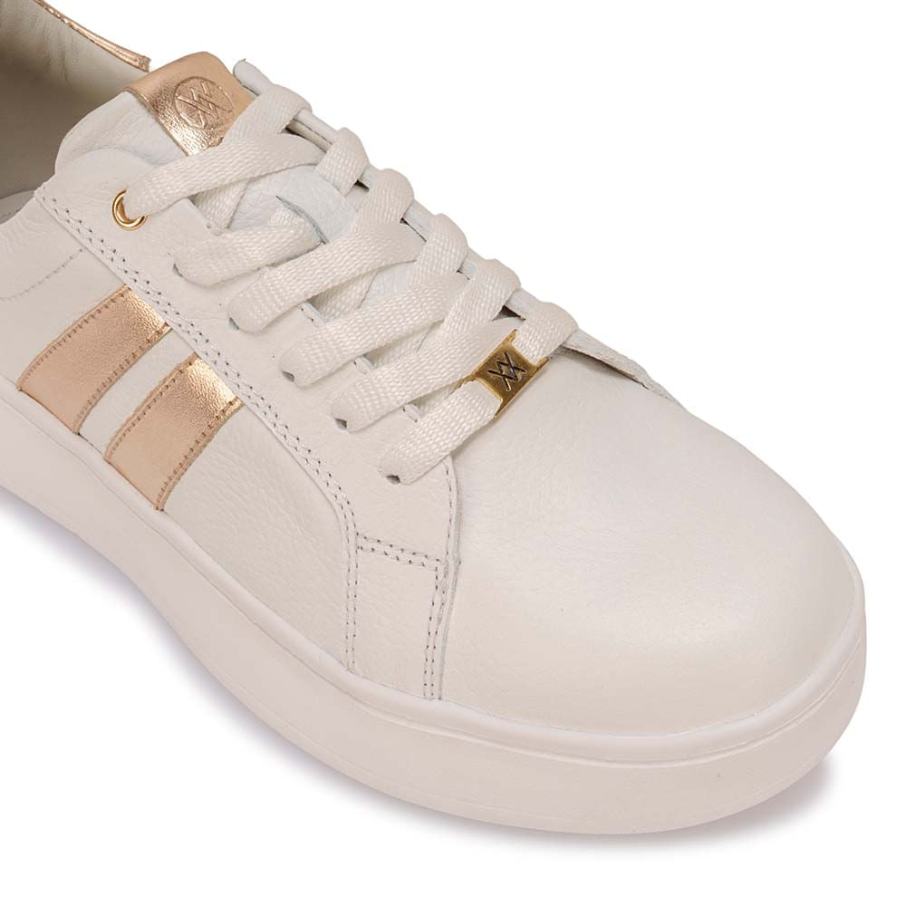 Zapatilla Casual REC-2514 Blanco/Dorado Viale Cuero - Imagen 2